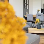 Am Pier 29 아파트 그로미츠