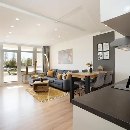 Am Pier 29 * Grömitz